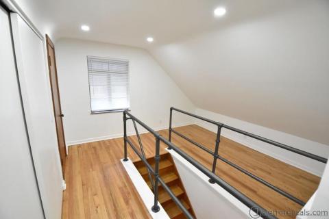 2nd floor landing